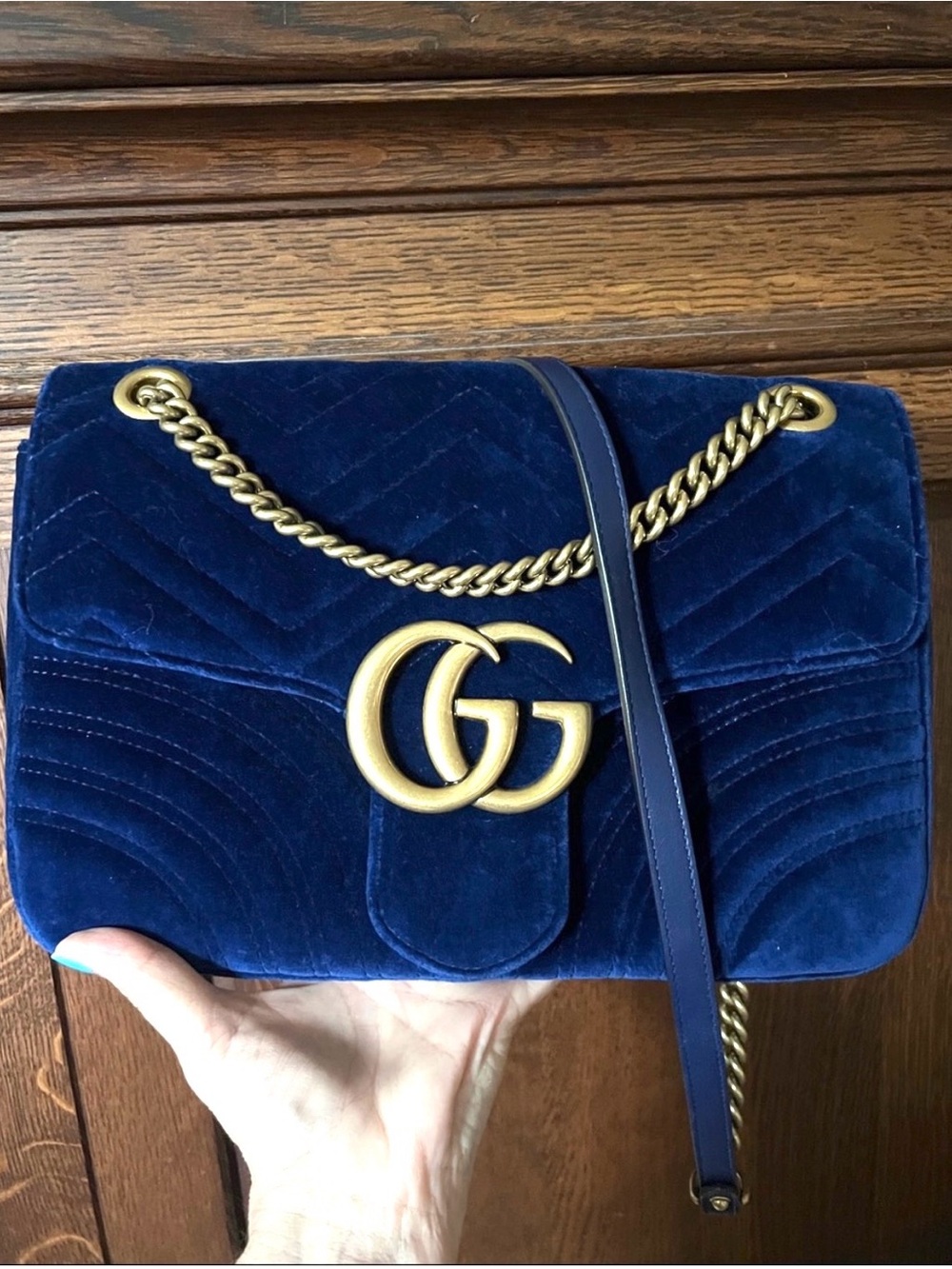 GUCCI GG Marmont Velvet Cobalt Blue Medium Shoulder Bag with duster and cards - Picture 3 of 15